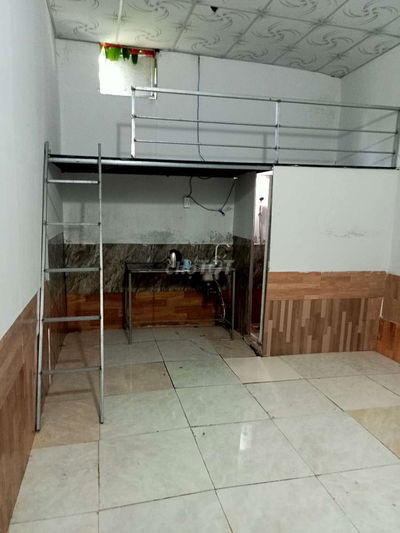 Cho  thủe phòng  gần bến xe cầu vượt