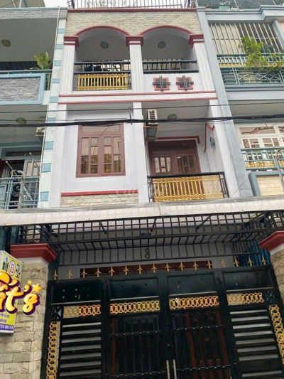 Cần tiền bán gấp nhà dt 4×17.5 đúc 3 tấm mới,2 xẹc ds8, btan