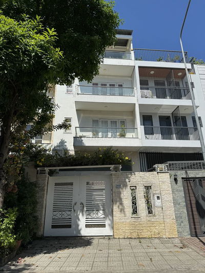 Bán nhà 3L sát mặt tiền Đặng Thùy Trâm-Bình Lợi DT5x20. Giá 13,9 tỳ