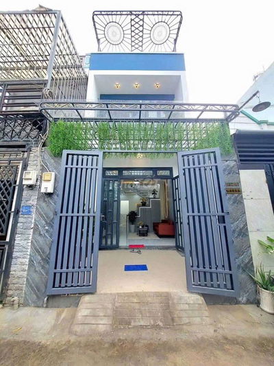 Nhà 4x14m đúc 1lầu hẻm 5m Huỳnh Thị Hai, tiện ích đầy đủ xung quanh