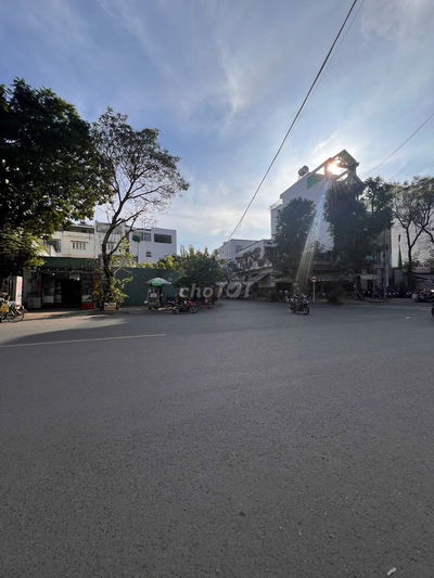 Cho thuê nhà mặt tiền 124 Đặng Thuỳ Trâm Phường 13 Quận Bình Thạnh