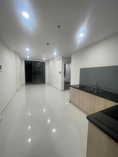 Cho thuê 1PN1WC Emeral Gofl View đối diện Aeon , kế bên Opal Skyline