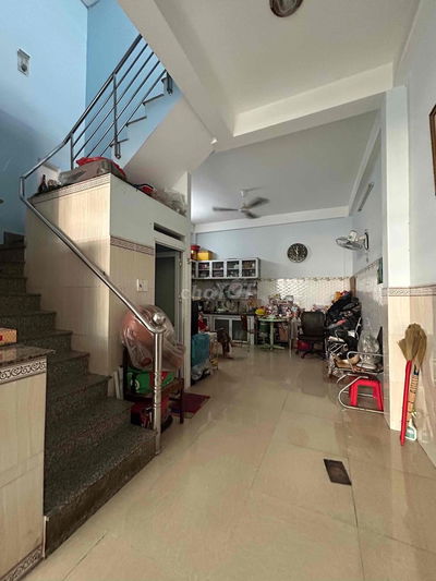 quận 10 3 tầng lầu 3 phòng ngủ - nhà mới ở ngay