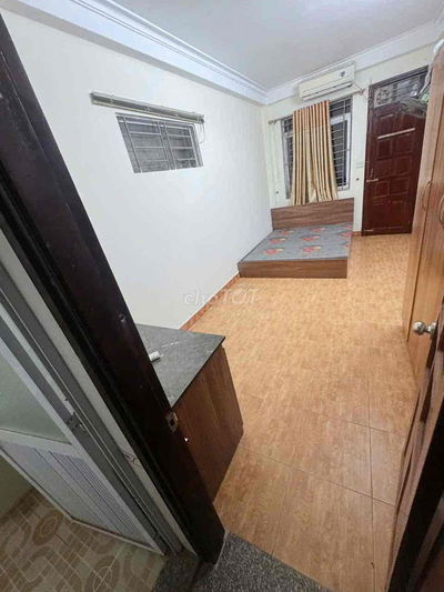 Cho thuê nguyên căn ngõ 162 Đông Thiên