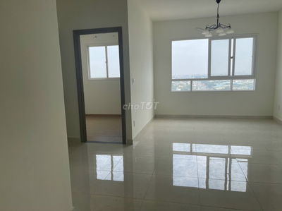 Chính chủ cần Cho thuê căn hộ Green town Bình tân 2PN2WC vào ở liền