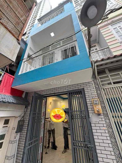 Lâm Văn Bền Q7, 1 trệt 2 lầu 3 PN - BTCT kiên cố - nở hậu tài lộc