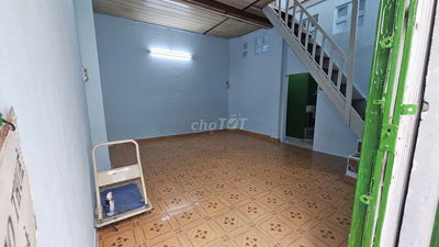 Nhà nguyên căn giá rẻ trung tâm quận 10