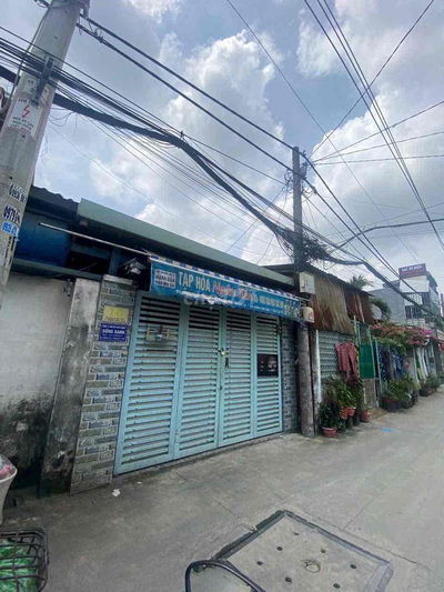 CẦN BÁN NHÀ CẤP 4 - 1/ HÀ HUY GIÁP NGAY NGÃ TƯ GA LIỀN KỀ GÒ VẤP