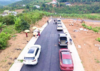 Bán Lô cặp 260m2 ngang 10 full thổ cư đất đẹp giáp phường1 Bảo Lộc SHR