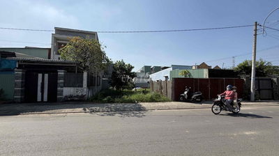 Bán đất mặt tiền Nguyễn Thị Sáng – gần Nguyễn Thị Thủ, giáp quận 12 .k