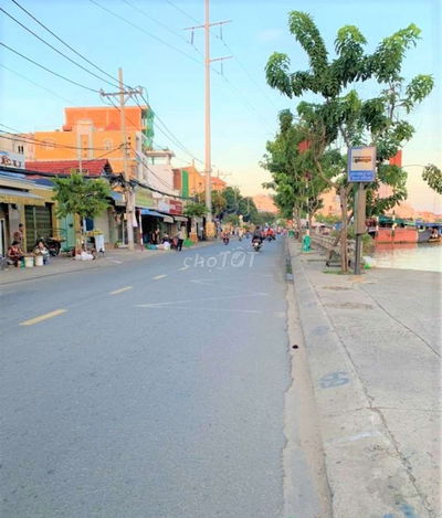 BÁN NHÀ QUẬN 7 TRẦN XUÂN SOẠN SÁT QUẬN 4,DT:52M2 NGANG 4M GIÁ HƠN 3T.Ỷ