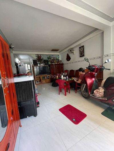 Nhà phường Hiệp Bình Chánh, hơn 4 tỷ ,3pn , gần Phạm Văn Đồng,Sân bay.