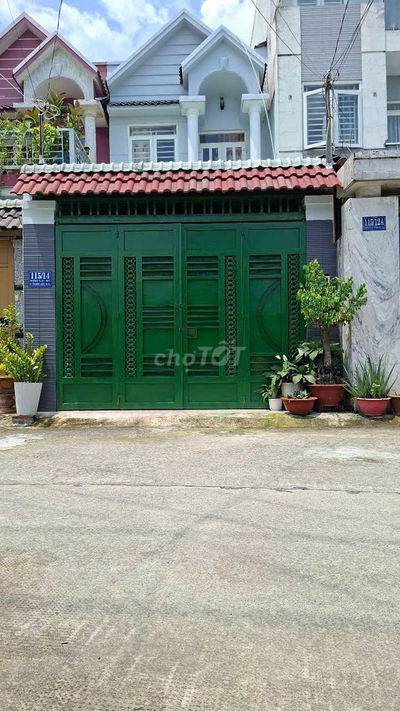 Nhà 1 trệt 1 lầu 2 phòng ngủ 3 WC. Mặt tiền kênh(8m). Thạnh Lộc . Q.12