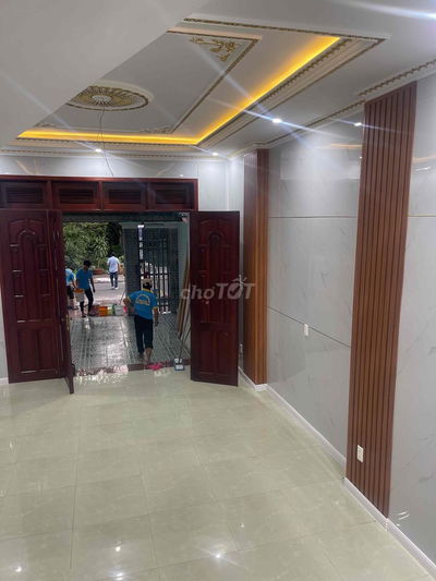 cần bán căn nhà 3 tầng tại kdc phú thịnh