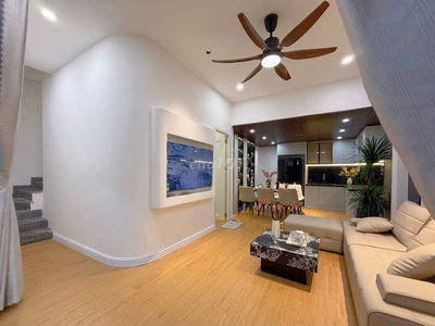 Nhà 3 tầng MAI LÃO BẠNG 4tỷ750. 4 phòng ngủ đầy đủ nội thất. Sẵn sổ