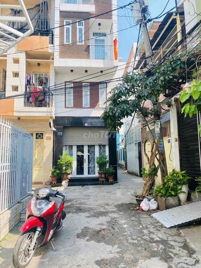 Bán Nhà gần chợ Rạch Ông, Quận 8.  DT: 48m2. Nhỉnh 7 Tỷ