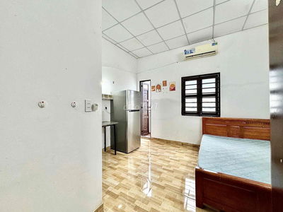 🔥PHÒNG STUDIO BAN CÔNG FULL NỘI THẤT_GẦN NGÃ TƯ PHÚ NHUẬN