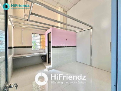 CHO THUÊ CĂN DUPLEX RỘNG 40m2 CỬA SỔ TRỜI SẴN MÁY LẠNH NGAY VĂN HIẾN.