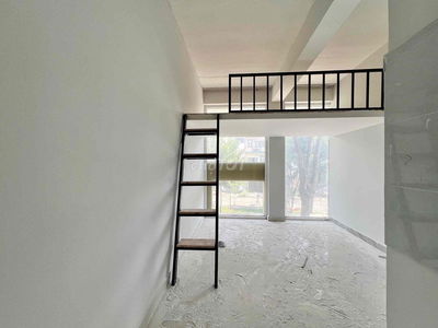 ĐỘC QUYỀN NHÀ MỚI KHÚC VLU3 VIEW KÍNH HẺM OTO