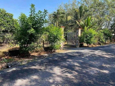 E bán nhà vườn Bình Phước 260 triệu