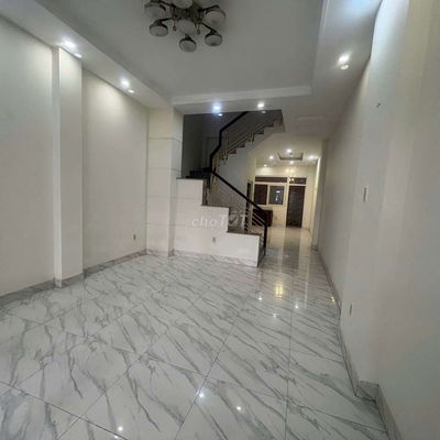 CHO THUÊ NHÀ 3 TẤM HẺM XE TẢI 4M X 20M 4PN 5WC ĐẶNG THÙY TRÂM