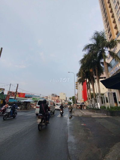 BÁN NHÀ Nguyễn Thái Bình, Tân Bình, Giá RẺ NHẤT và ***, 3 tầng