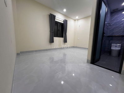 Thuê phòng nhà mới xây 20m2 có nhà vệ sinh riêng trong phòng