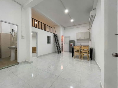 Căn phòng có 1 phòng ngủ, 1 gác, 2 nhà vệ sinh riêng ở Lê Đức Thọ