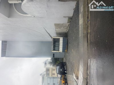 Chính Chủ Cần Bán Siêu Phẩm 2 Mặt Tiền Cách Biển Vài Bước Chân mỹ khê Đà Nẵng