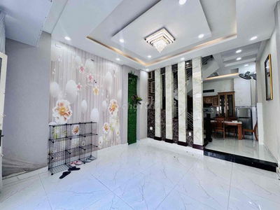 BÁN NHÀ ngay Emart PHAN HUY ÍCH P12 GÒ VẤP