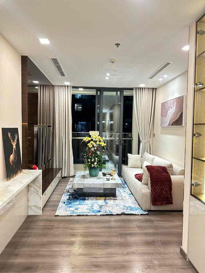 Cho thuê 1PN 18triệu  nội thất decor ở Vinhomes Central Park