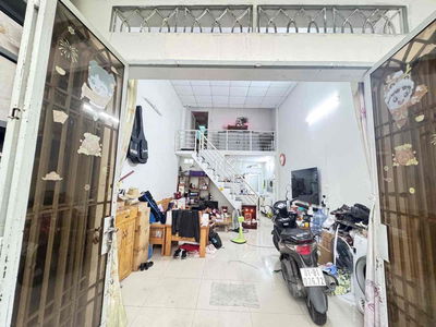 BÁN NHÀ• TRỊNH ĐÌNH TRỌNG• 50m2 • 5.18 Tỷ• HXH đỗ cổng• Sổ Vuông A4