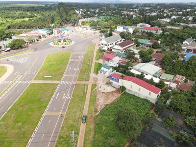 bán đất thổ cư mặt tiền đại lộ sân bay bmt