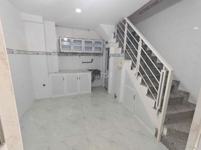 Cần Bán Nhà Nguyên Hồng P1 Gò Vấp