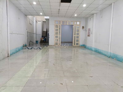 Cho thuê nhà 1 lầu mặt tiền KD đường Bà Triệu, xã Hóc Môn, ngang 6m