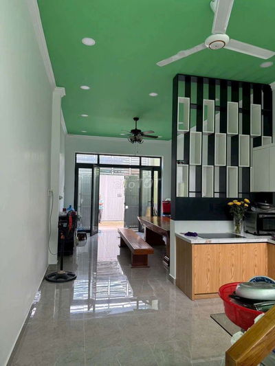 Bán nhà vị trí đẹp 1lầu gần HTCity 4*15m đg xe hơi 2pn2wc Giá4tỷ450tr