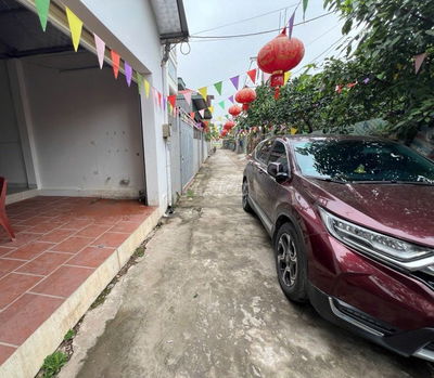 LIÊN MẠC- THƯỢNG CÁT -NGÕ Ô TÔ ĐỖ CỬA, VÀO NHÀ- GẦN NHIỀU TIỆN ÍCH.