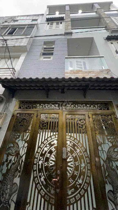 NHIÊU TỨ , PHÚ NHUẬN - 4 TẦNG BTCT - SÁT MẶT TIỀN - 7,5 TỶ