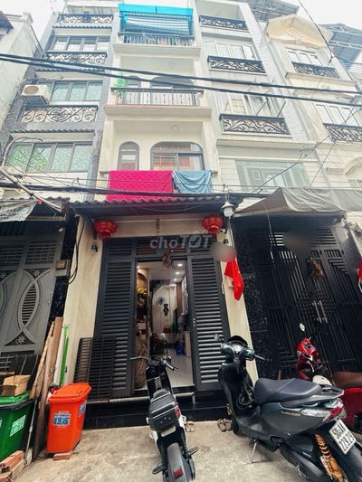 NHÀ HOÀNG DIỆU Q4-HẺM ÔTÔ- 3x9- 4 TẦNG- CHỈ 6 TỶ NHỈNH