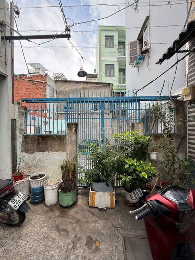 Đất 110m Không Quy Hoạch Cấp Xây Trệt 3 Lầu Hẻm Ba Gác P16 Q4