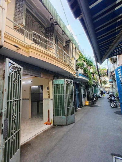 chủ gửi bán nhà hẻm phạm văn chiêu 1 lầu