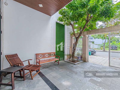 Nhà 4 phòng ngủ rộng rãi khu Nam Việt Á - D336