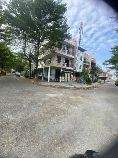 cho thuê nhà góc 2mặt tiền 9x21m 1 trệt 3 lầu KDC Khang An đường 16m