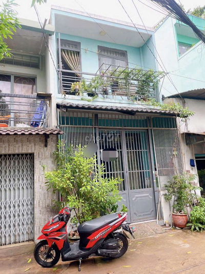 Nhà cần bán gấp