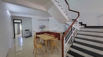 HÀNG HIẾM! GIÁ RẺ!! Bán nhà 2 tầng đường 7,5m khu sinh thái Hoà Xuân