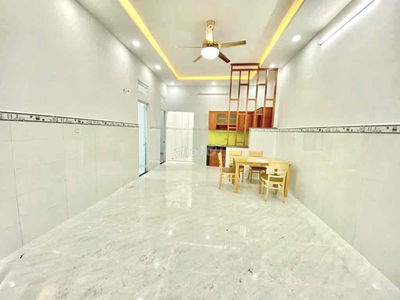 SÁT MẶT TIỀN ĐƯỜNG CÔNG VIÊN KÊNH NƯỚC ĐEN - DT LỚN NHÀ NỞ HẬU - DT7TR