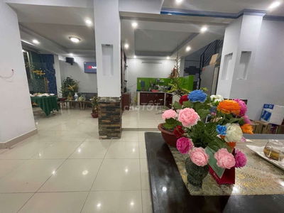 🪷Nhà đẹp 3 tầng B.án Gấp-108m2🪙8,TY.Hẻm xe hơi  ngay Phùng Tá Chu