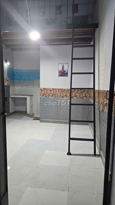 Phòng trọ gác lửng 25m2