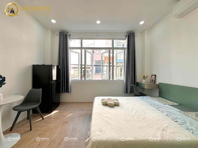 CĂN HỘ TÁCH BẾP CỬA SỔ NGAY TÂN BÌNH GẦN NGÃ TƯ BẢY HIỀN GIÁP TÂN PHÚ