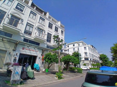 CHO THUÊ Nhà KHU ĐÔ THỊ LAKEVIEW CITY
👉 Ngay đường Đỗ Xuân Hợp